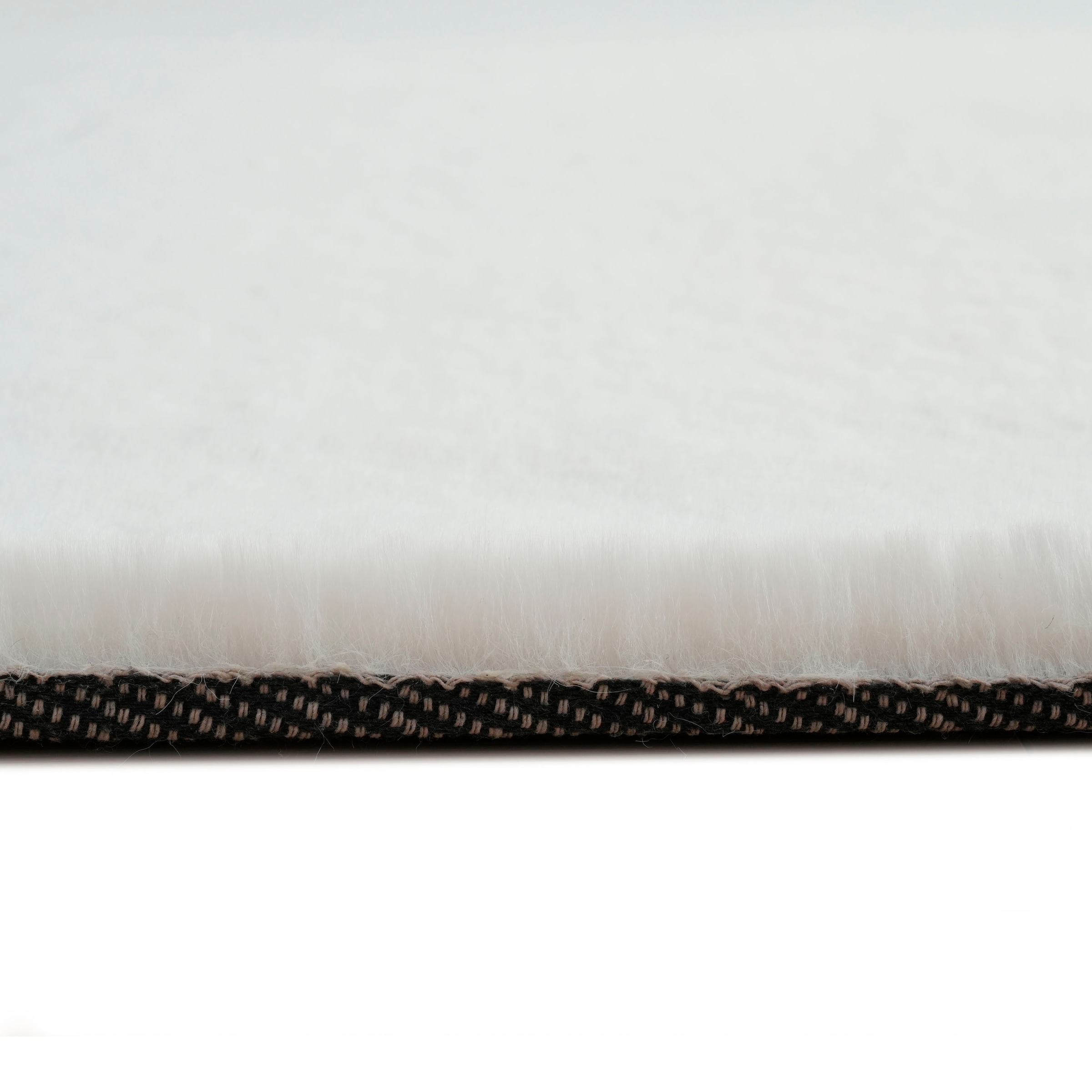 Bruno Banani Fellteppich »Rabbit 2, Kunstfell Teppich, Modern« rechteckig 25 mm Höhe Kaninchenfell-Haptik, sehr weich, Wohnzimmer, Schlafzimmer, Esszimmer