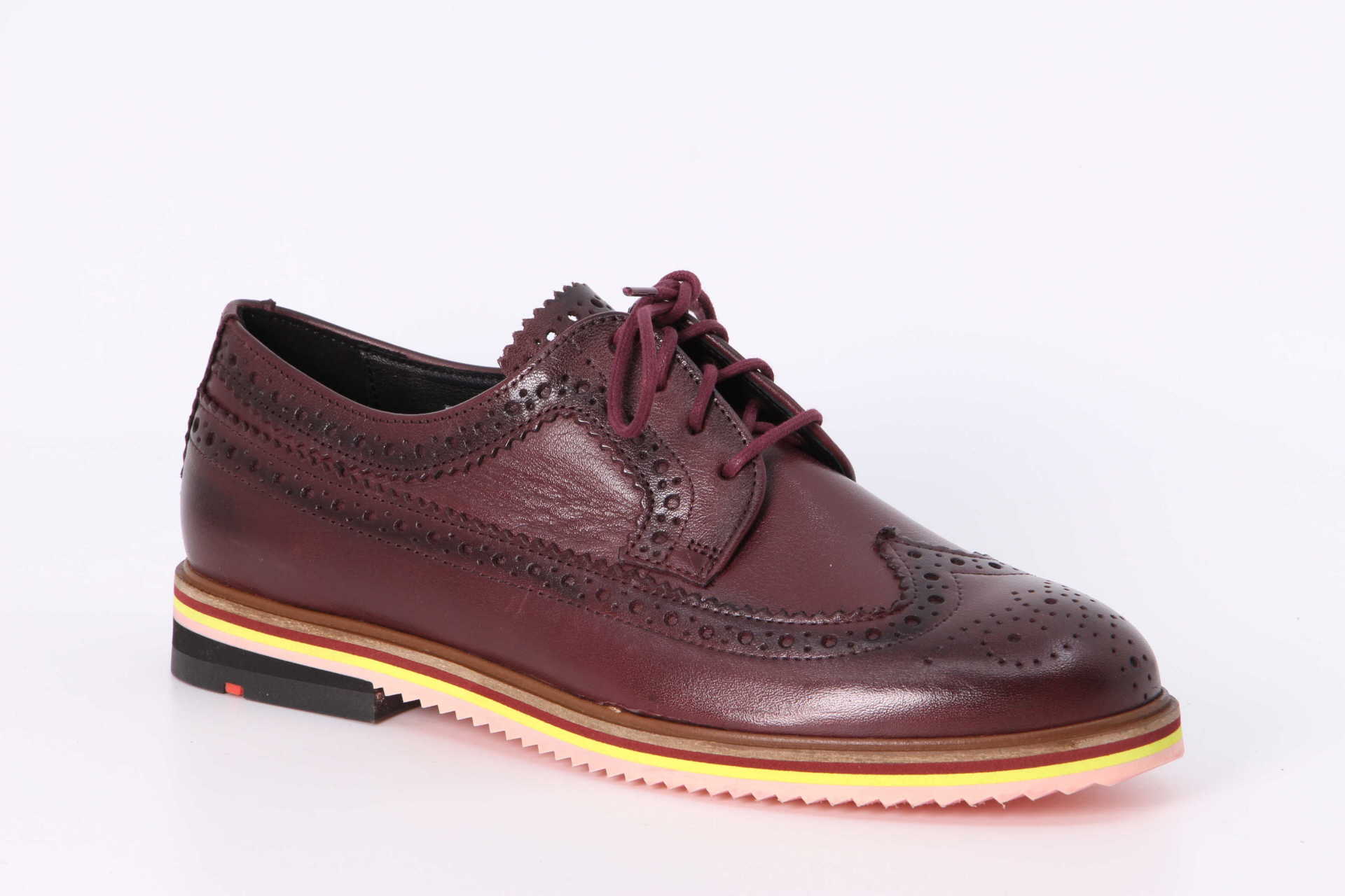 Lloyd Umi dark cherry