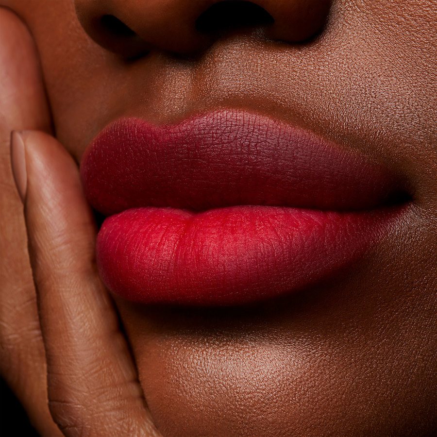 MAC Powder Kiss Liquid Lipcolour 05 Macsmash 5ml