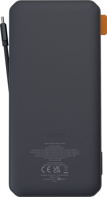 Xtorm Titan Ultra 200W Powerbank 27000mAh 4 x USB-C PD LED Zwart