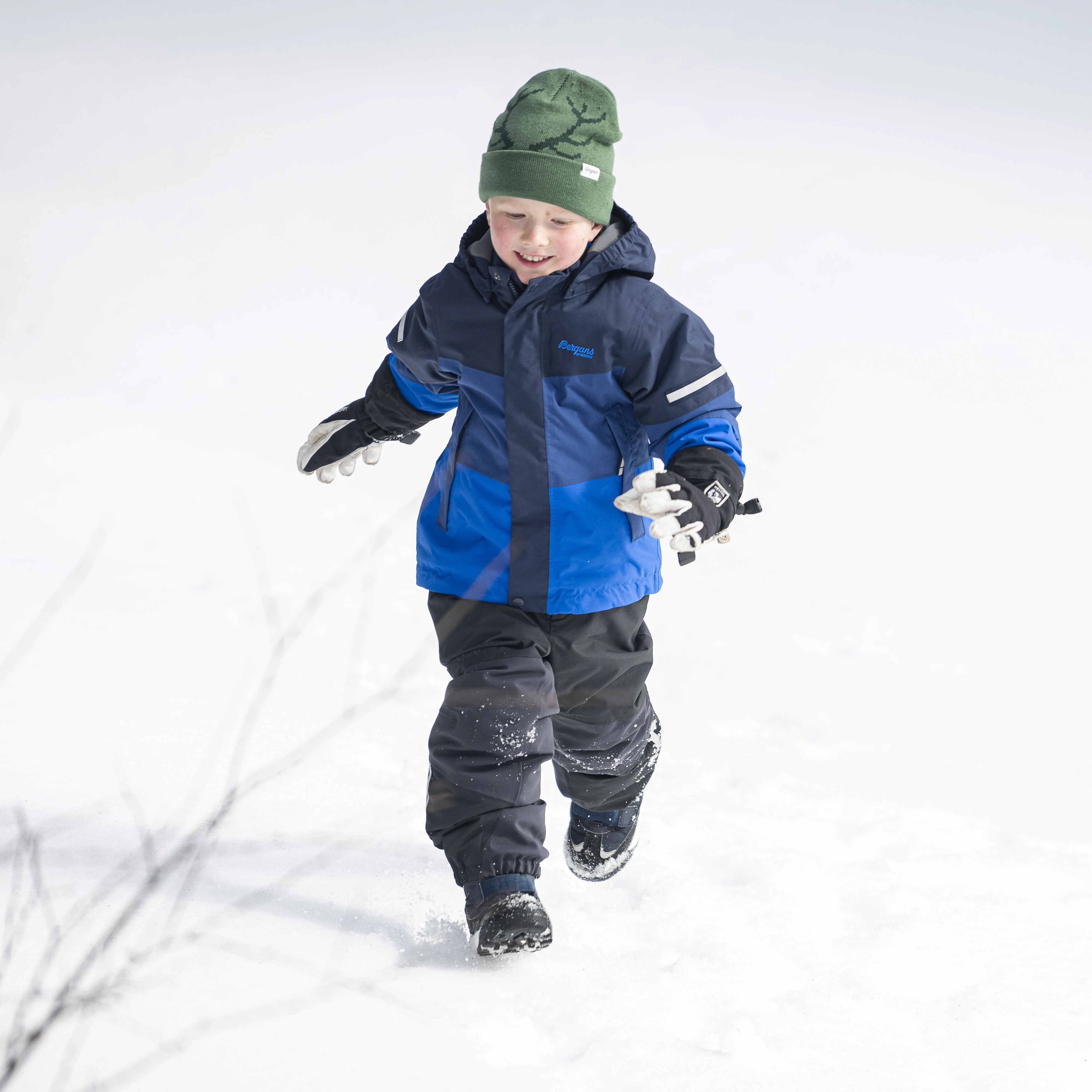 Lilletind Insulated Kids Pants Black / Dark Shadow Grey