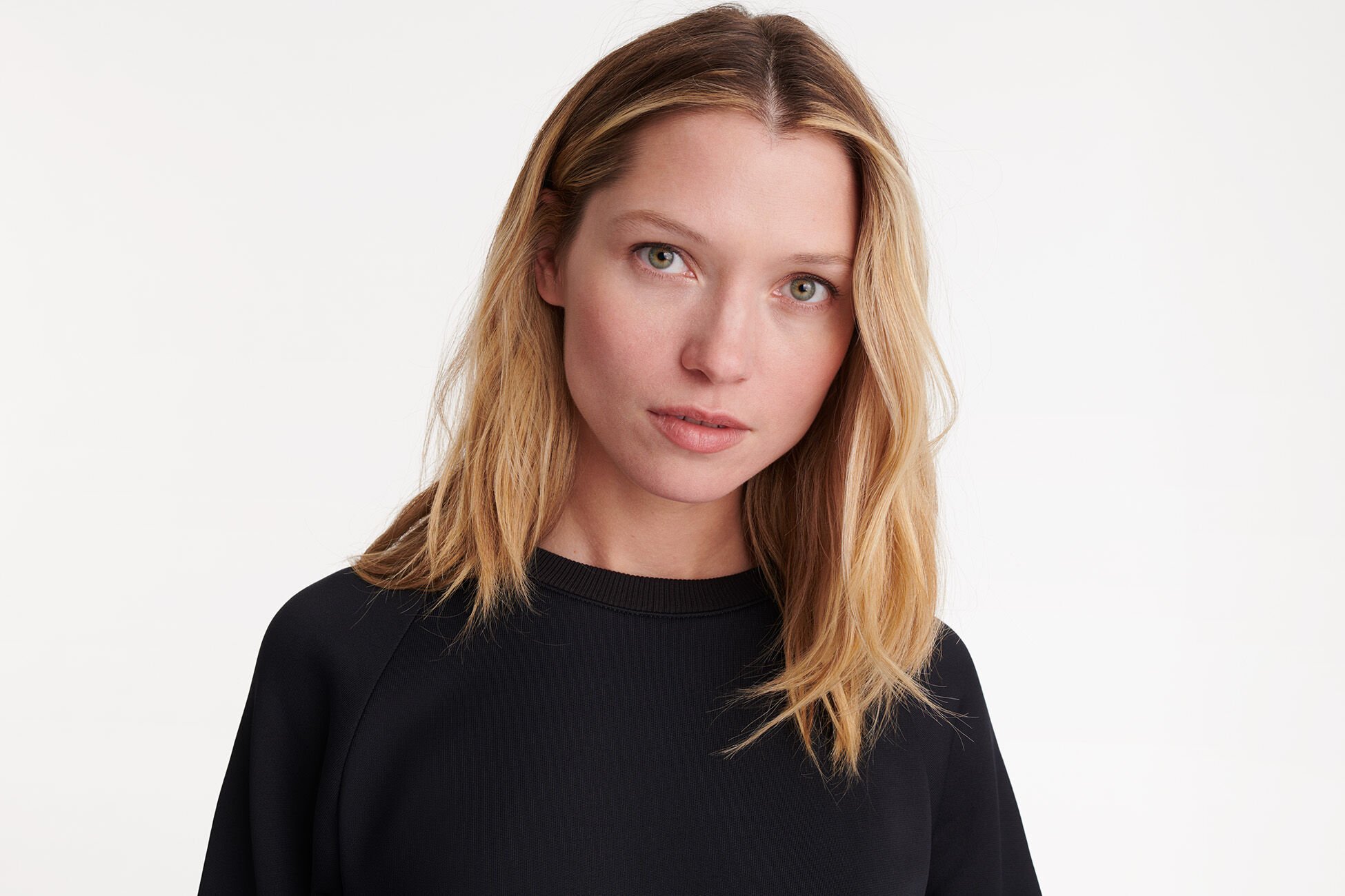 Ebony Sweatshirt BLACK
