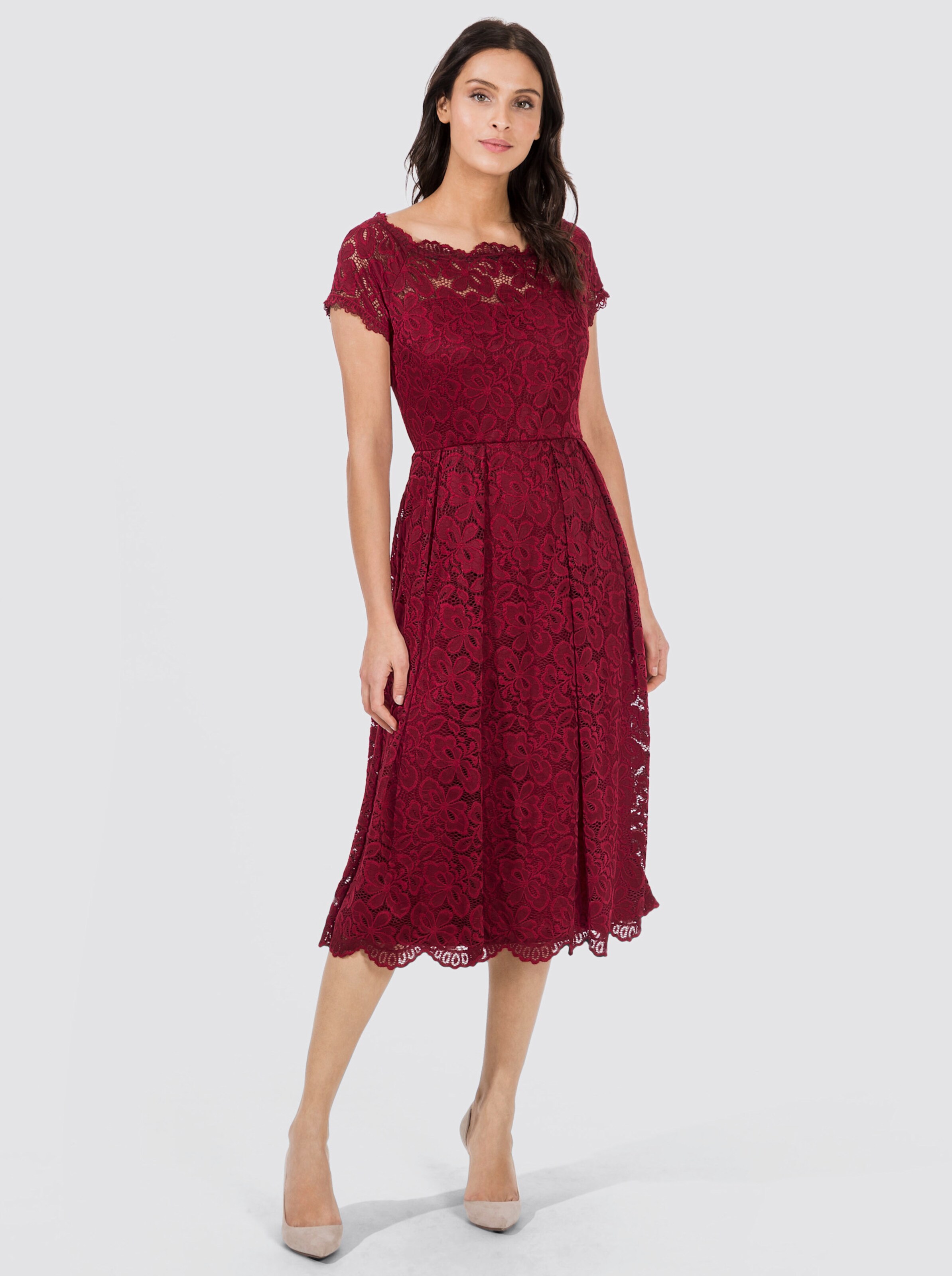 Spitzenkleid