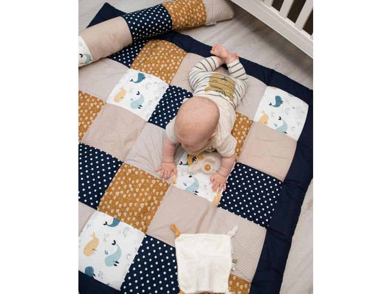 Ullenboom Krabbeldecke Wale 100 x 100 cm Babydecke mit Wahlen