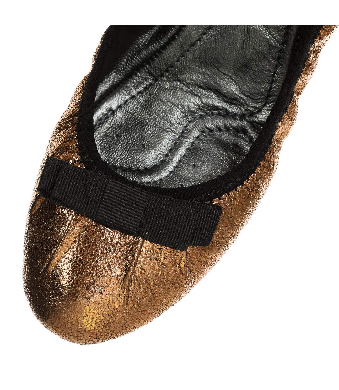 Flat leather ballerina