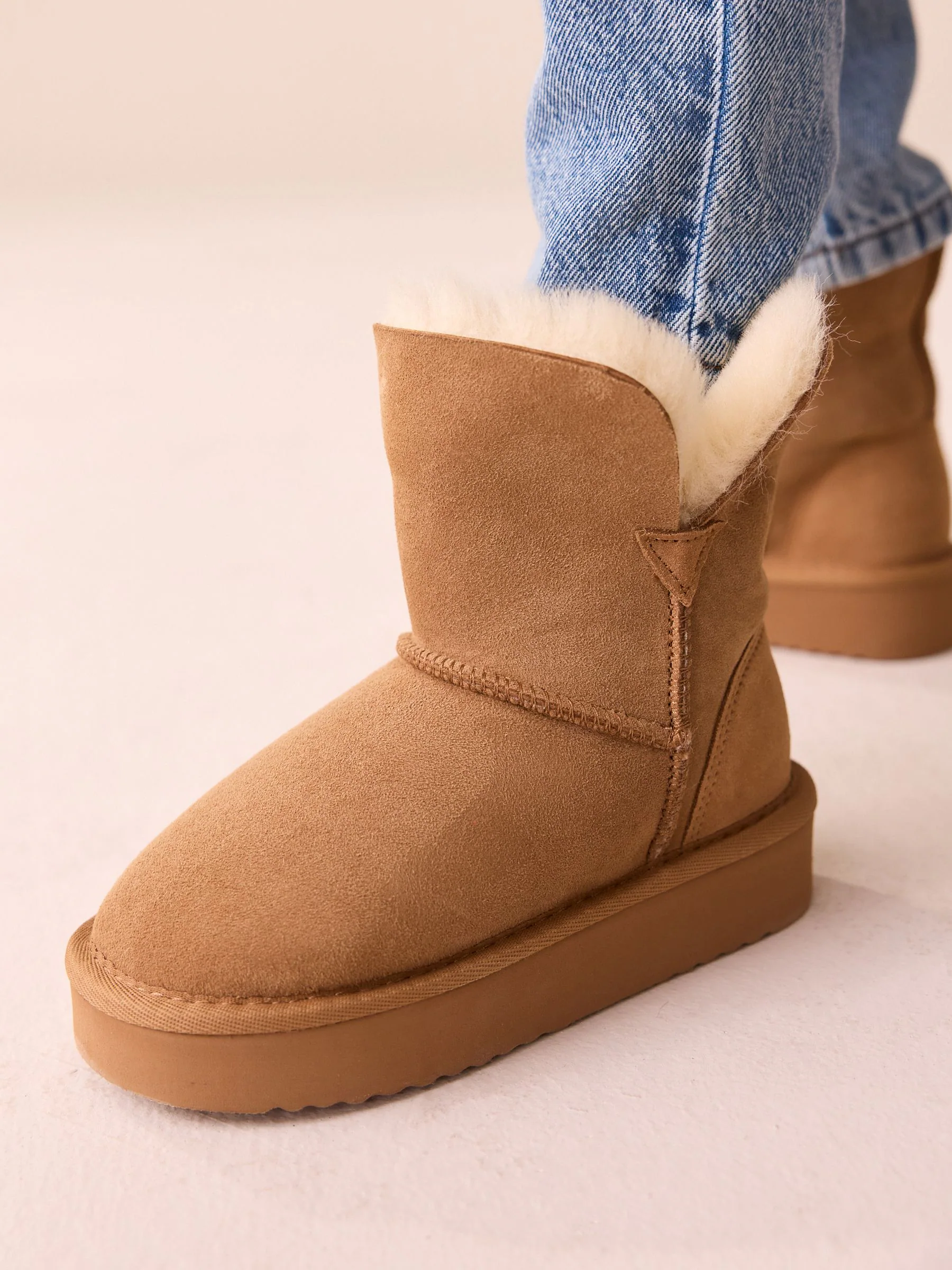 Lichtbruin - Waterafstotende suède Boots van echte schapenvacht