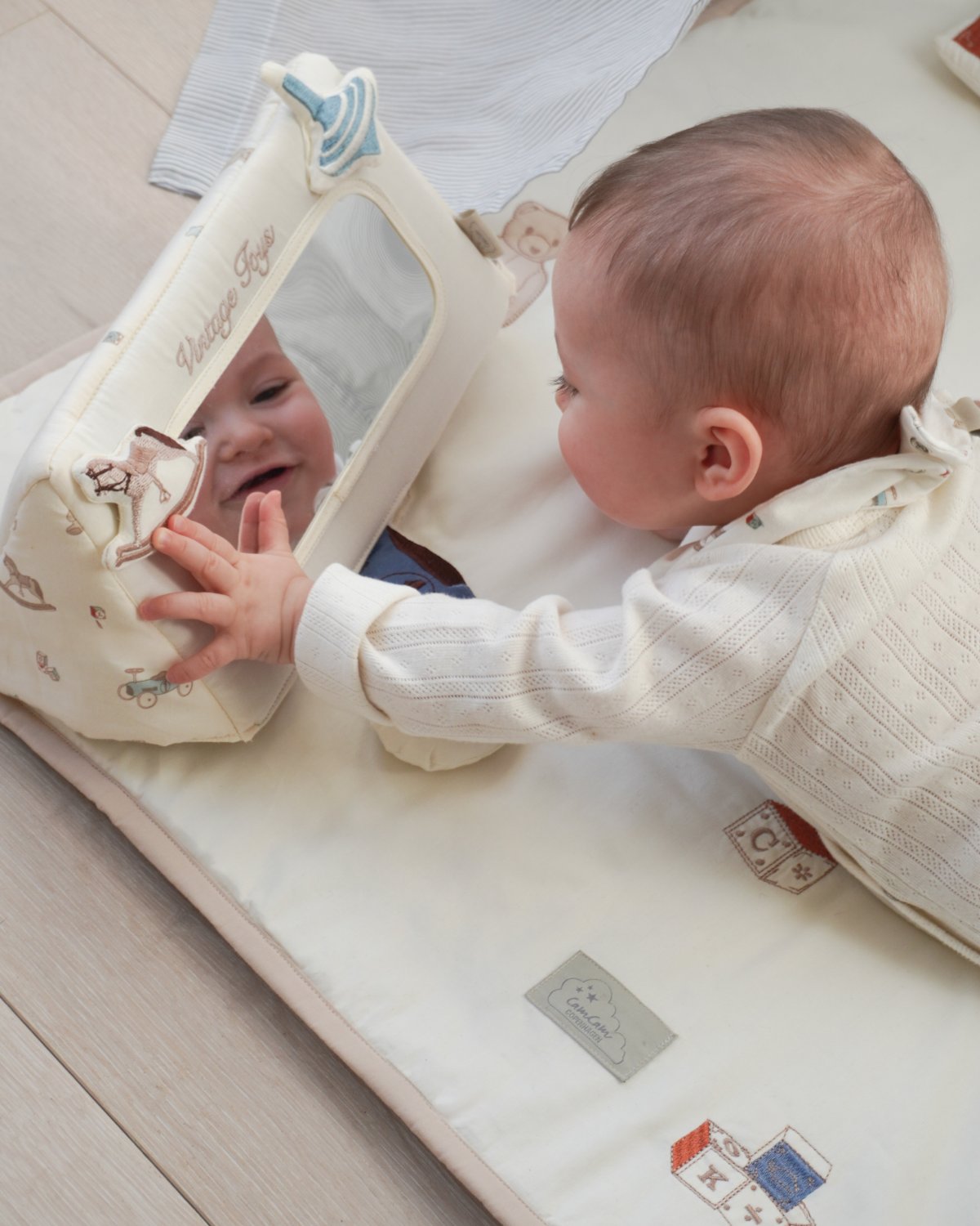 Lekespeil til lekematte – Økologisk | Tummy Time Mirror