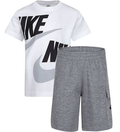Nike Shorts Set - T-Shirt/Shorts - Carbon Heather