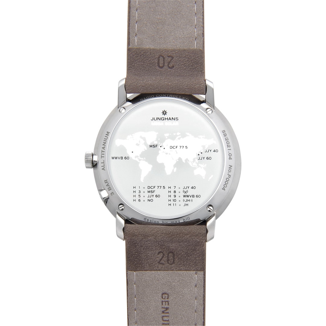 Junghans max bill Mega Solar Saphir