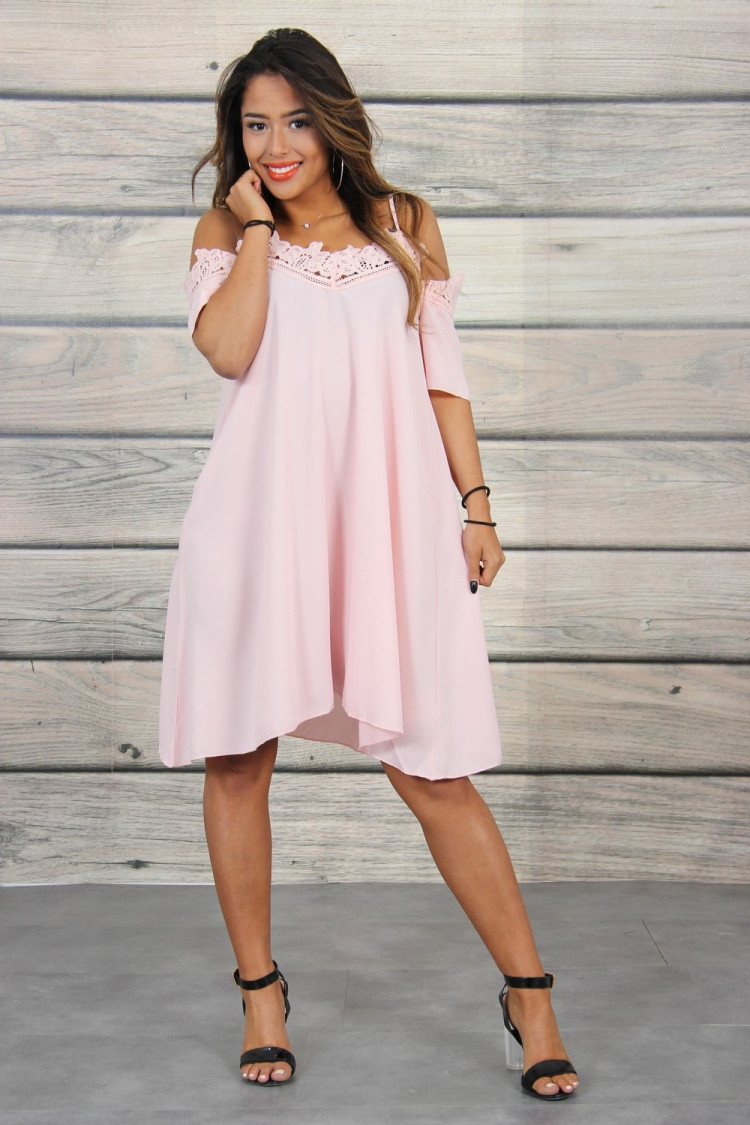 Robe fluide épaules dénudées