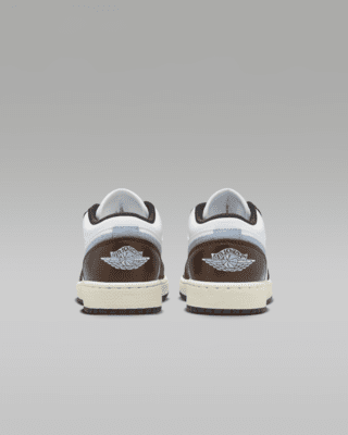 Air Jordan 1 Low SE Older Kids' Shoes