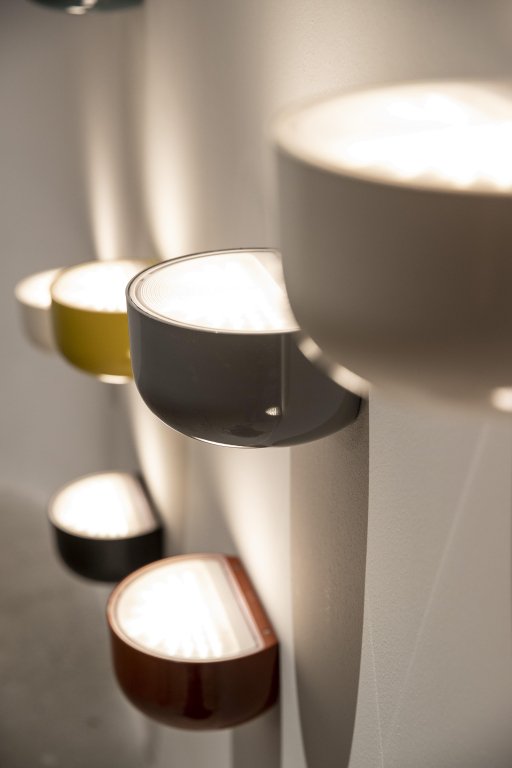 Flos Bellhop Up wandlamp LED blauw