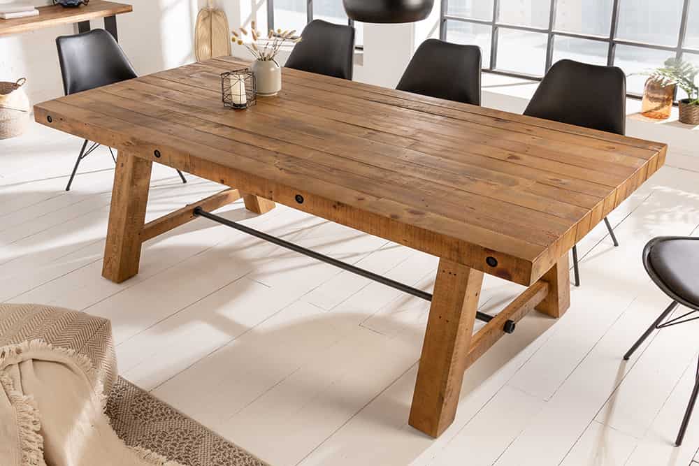 Massiver Esstisch FINCA 165cm vintage braun recyceltes Pinienholz Industrial Design