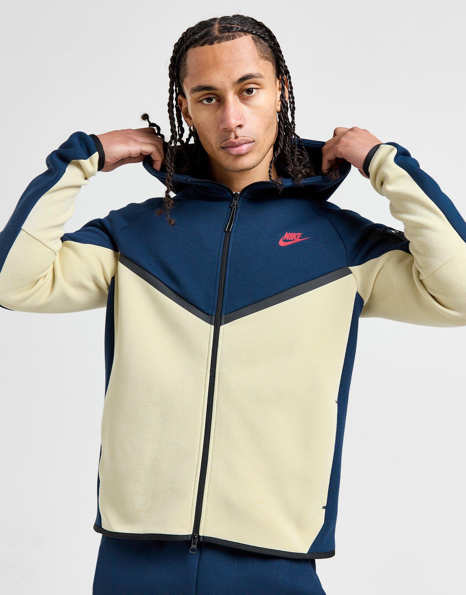 Nike Sweat à Capuche Zippé Nike Fleech Tech Homme