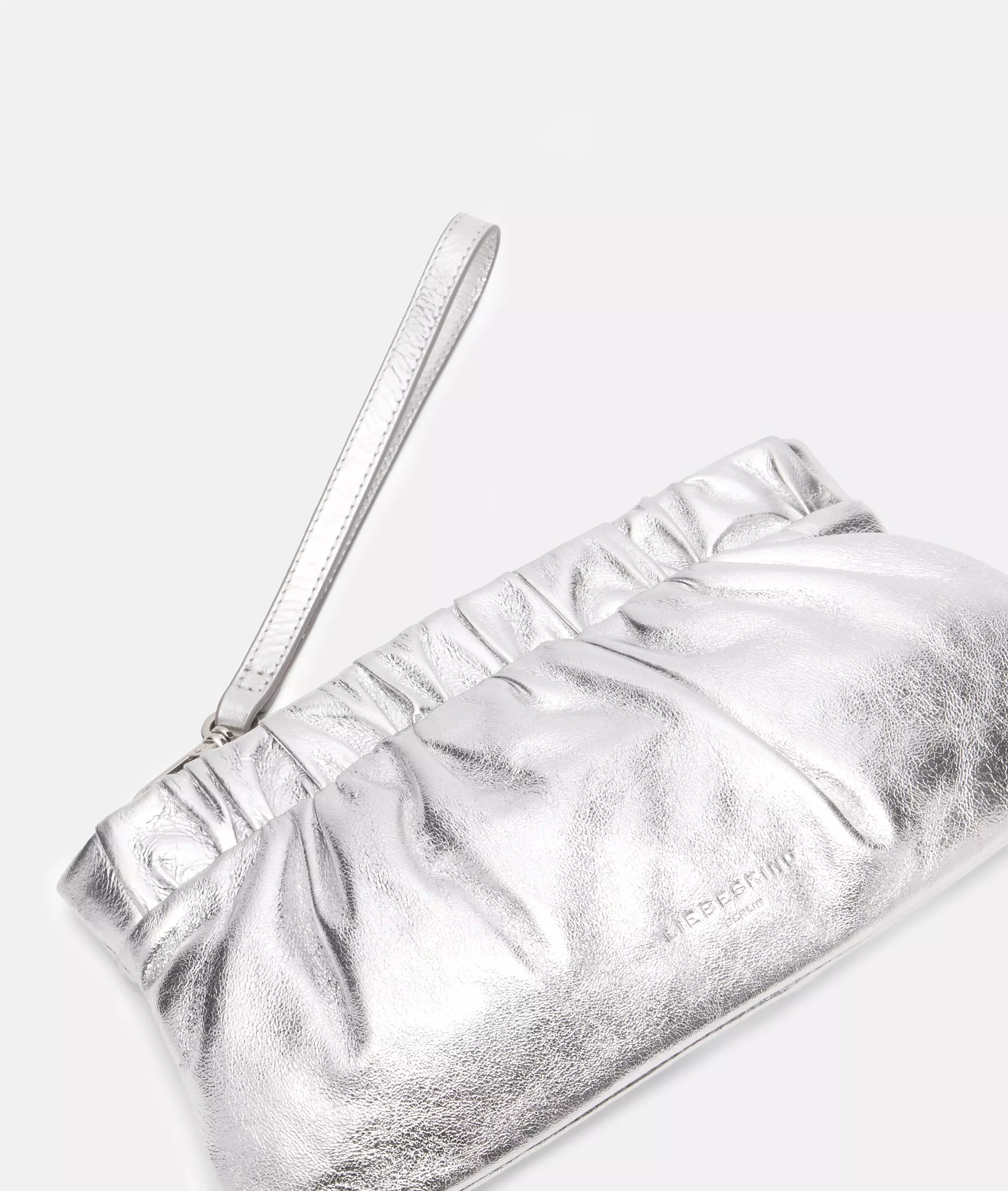 Clutch S Handy clutch with metallic finish