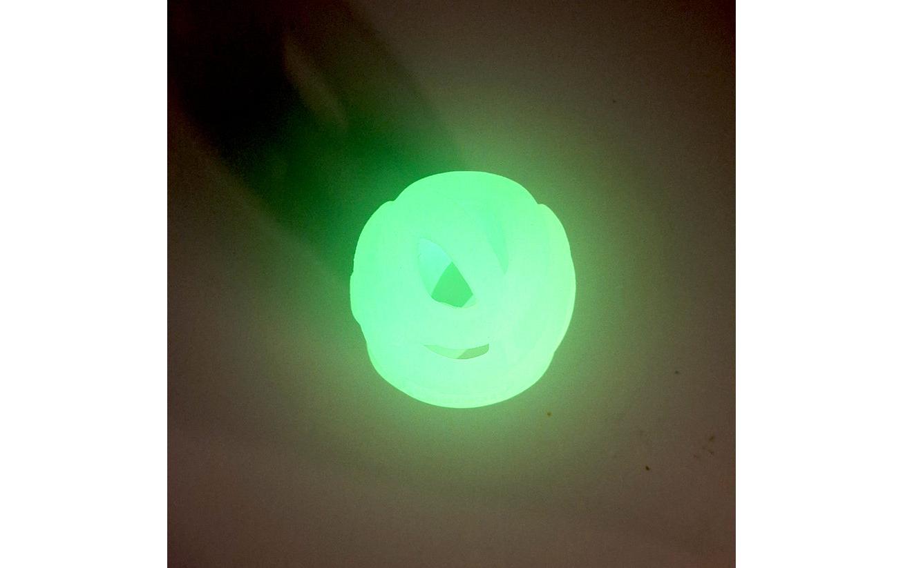Leuchtball Max Glow Air Fetch Grösse S, 2 StückLeuchtender Hundeball für Apportierspiele bei Dunkelheit