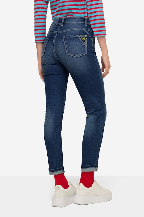 Slim-Jeans, 5-Pocket, Saum mit TurnUp, mit recyceltem Polyester