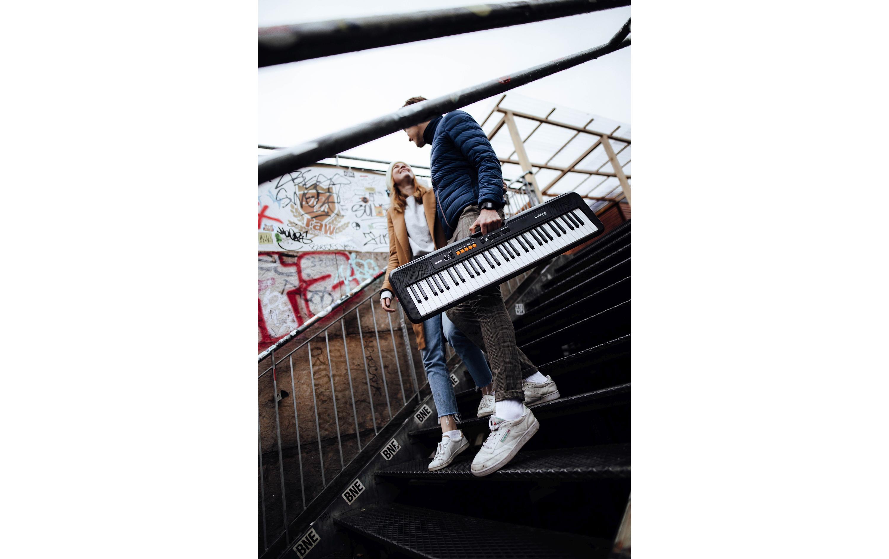 Keyboard CT-S100Portables Keyboard für den Einsatz zu Hause oder unterwegs