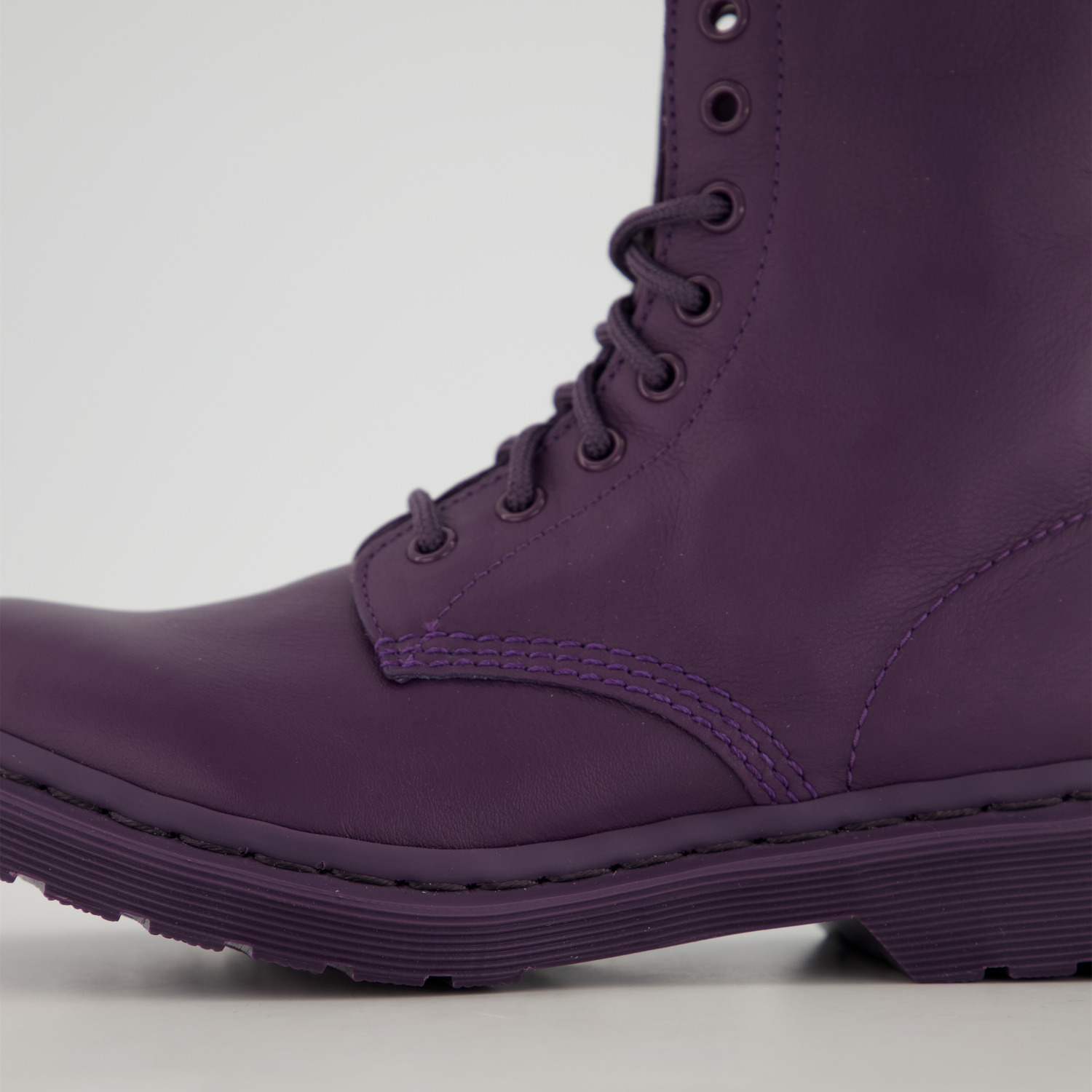 Dr. Martens 1460 Pascal