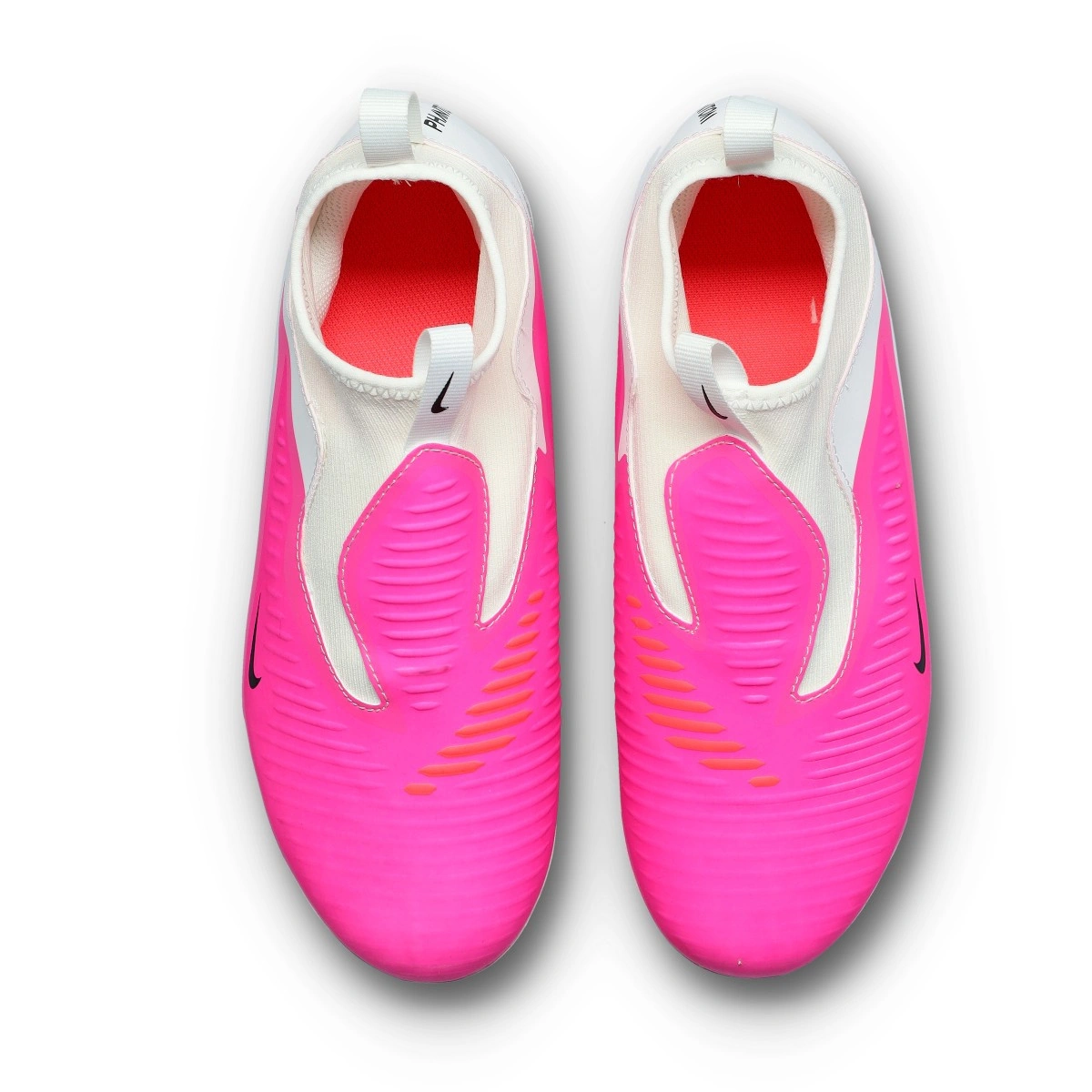 Chuteira Nike Phantom 6 High Academy FG/MG Criança