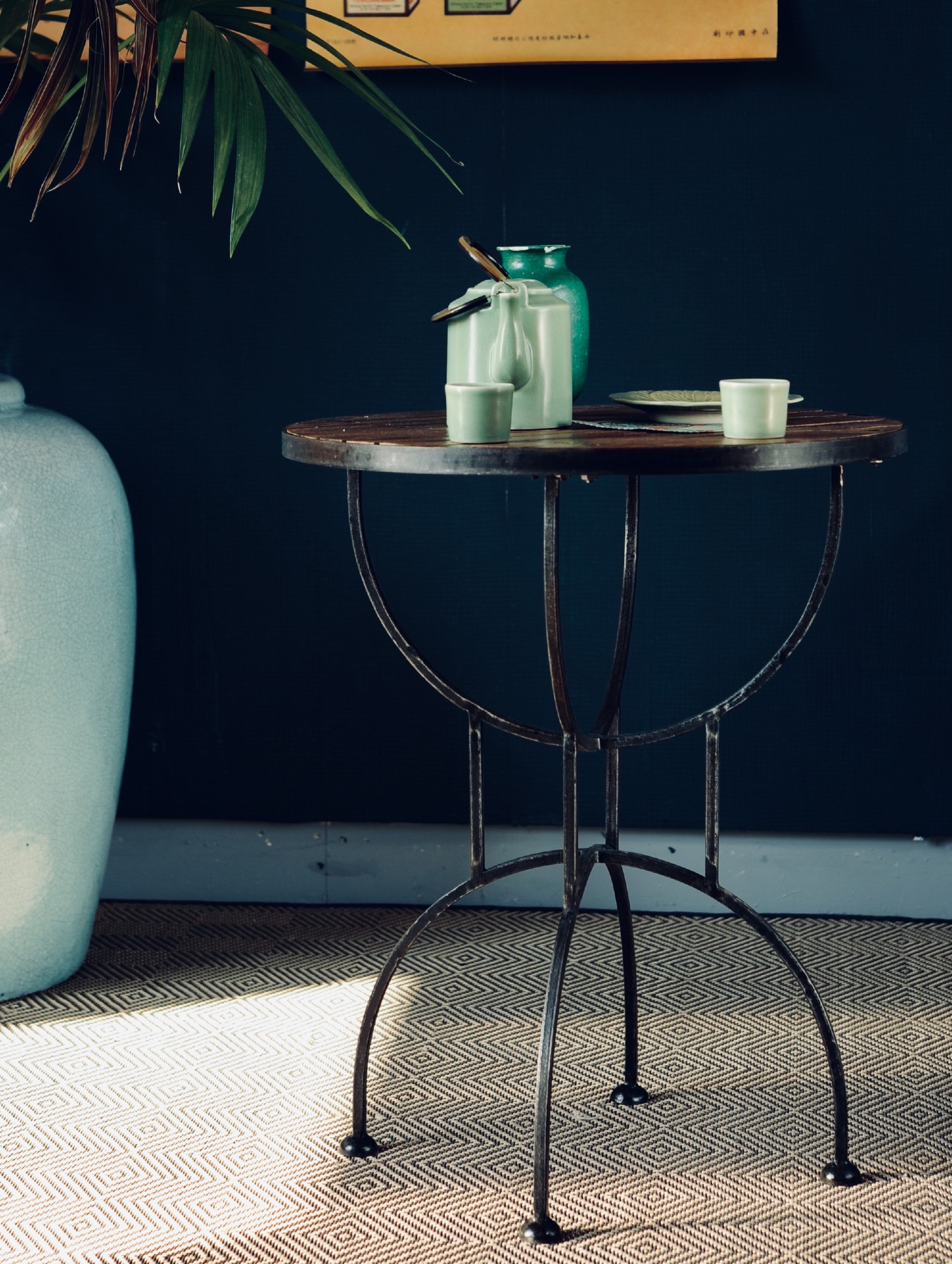 Bistrotisch / Beistelltisch mit Teakplanken, braun, H 60 cm, Ø 50 cm von fischer's lagerhaus
