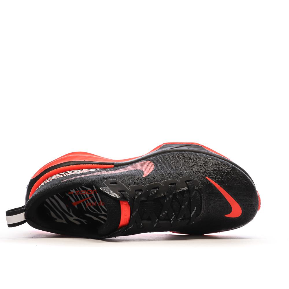 Nike Chaussures de running Noir/Rouge Femme Nike Invincible