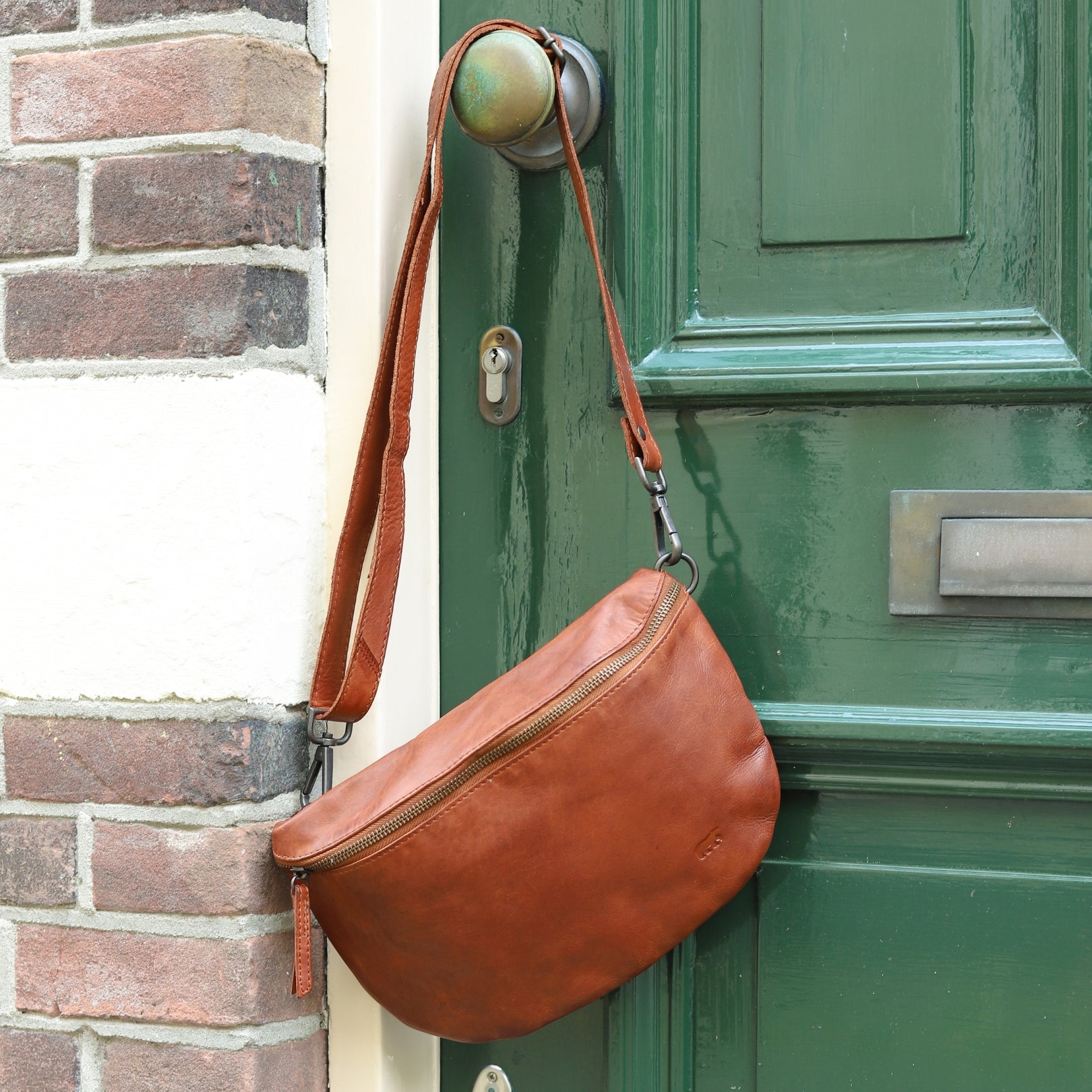 Crossbody/heuptas 'Maiky' cognac Cognac