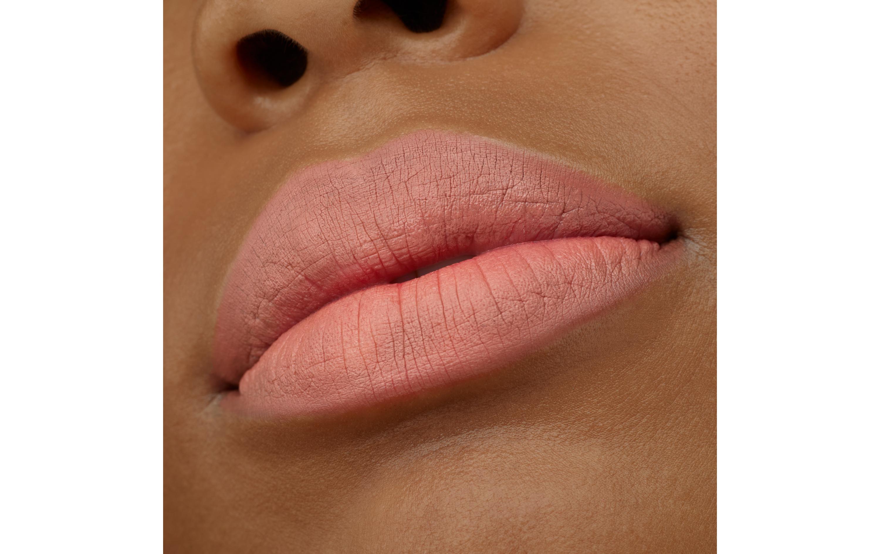 Plumping Lip Liner 150 Queen VibesAufpolsternder Lip Booster mit langanhaltender Textur