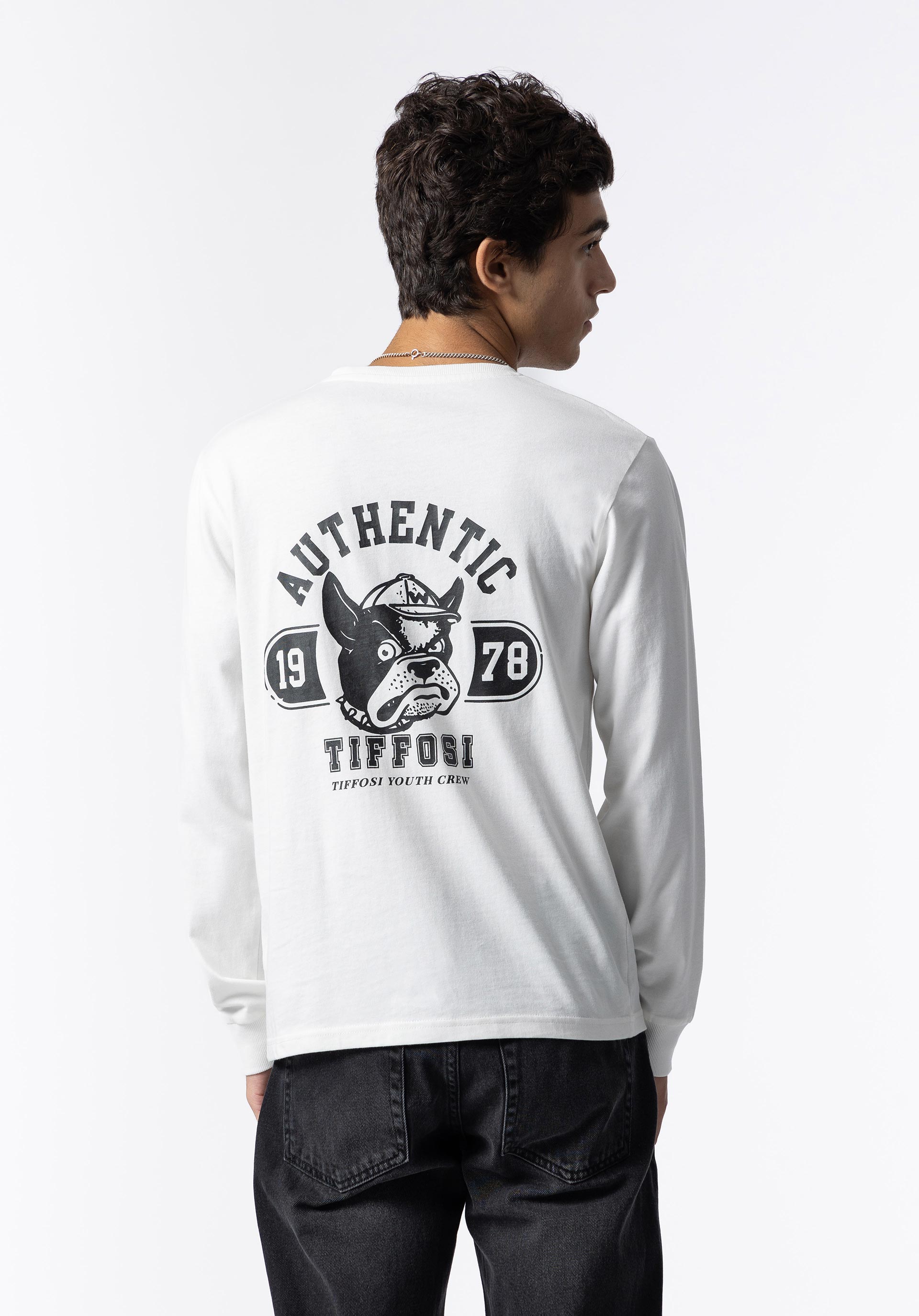 T-shirt com Estampado nas Costas