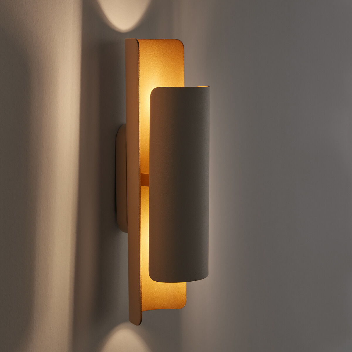 LA REDOUTE INTERIEURS<br>Candeeiro de parede de metal, Keinta