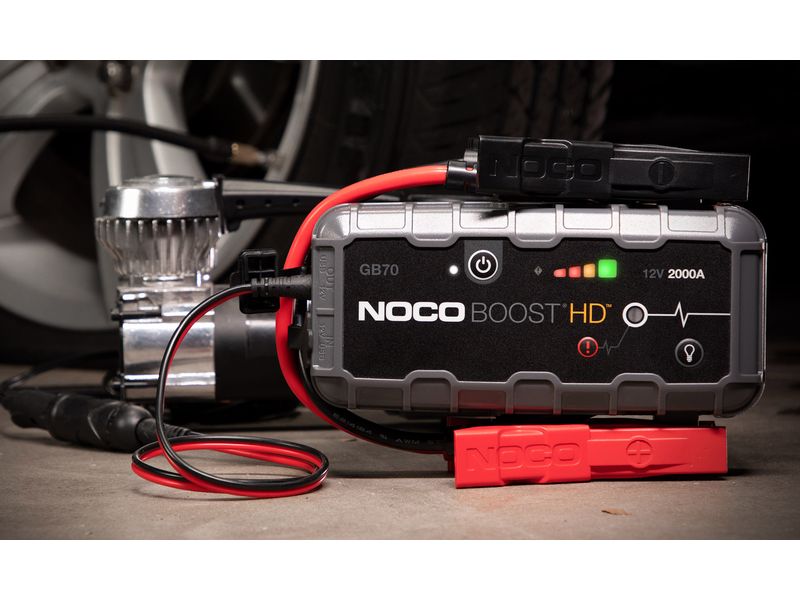 Noco Starterbatterie mit Ladefunktion GB70 12 V 2000A Starterbooster und Powerbank, 12 V, 5'000 mAh
