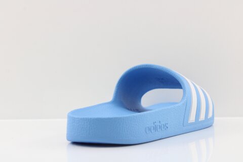 Adidas Sandalen & Zehentrenner