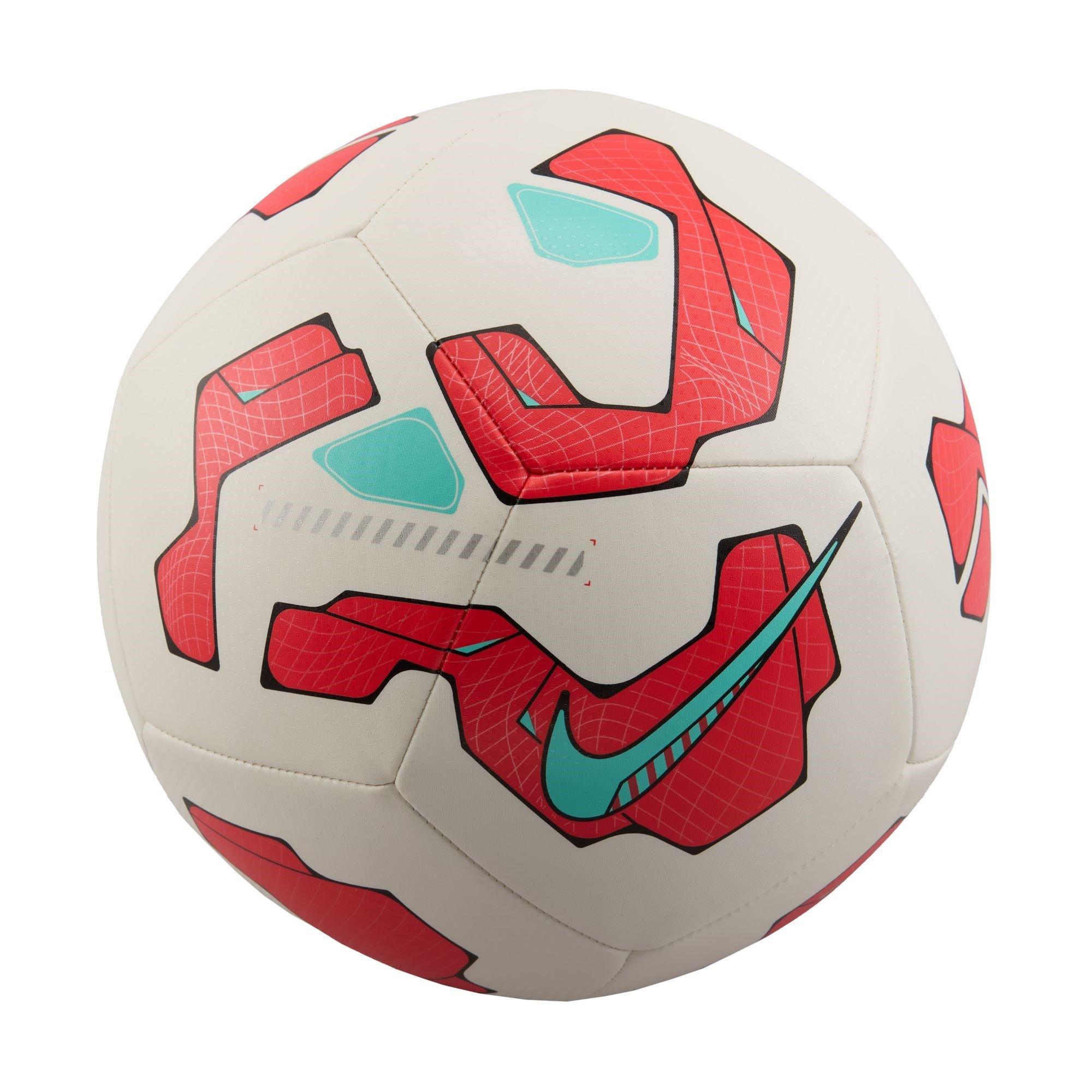 Nike Pitch Football FA24