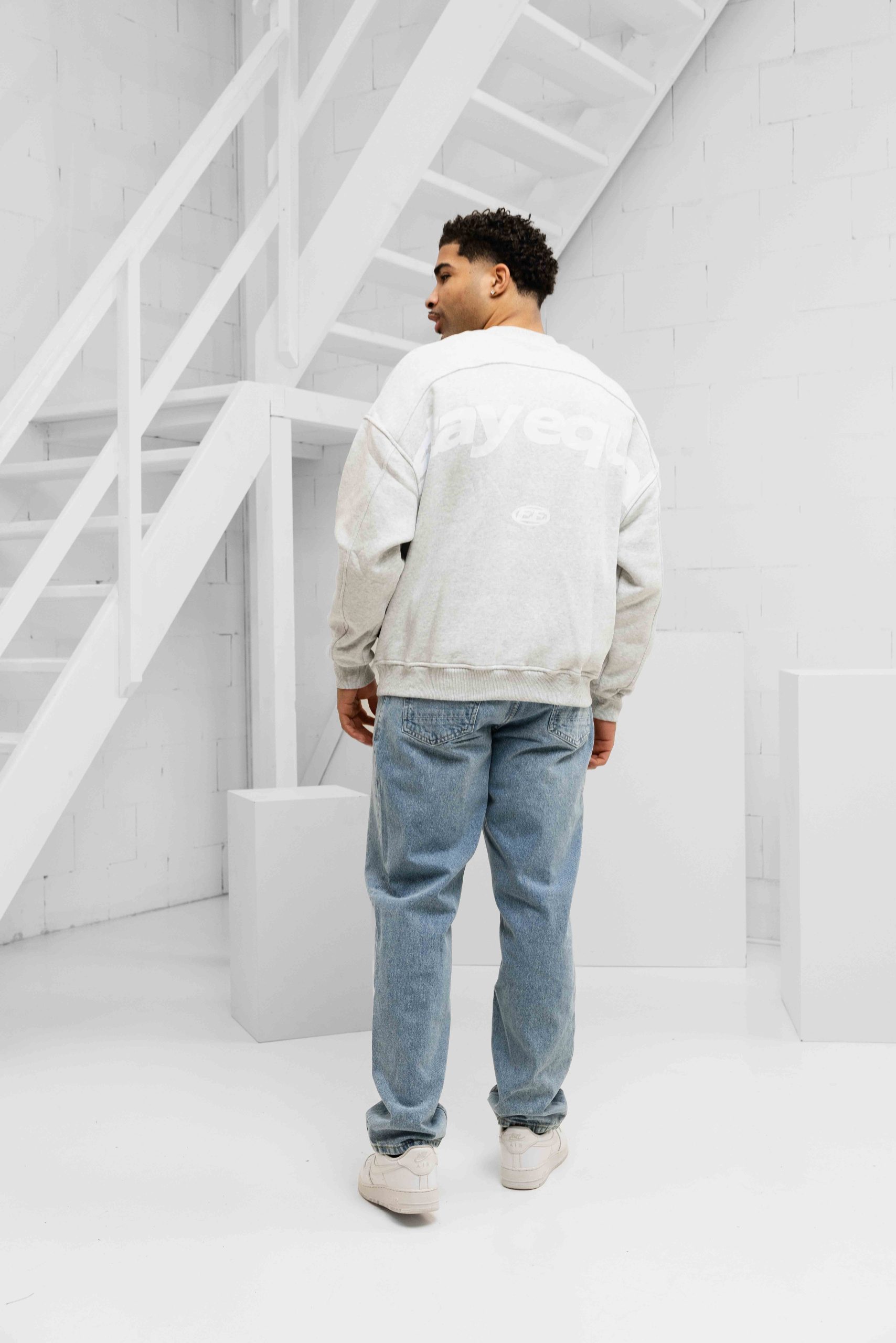 Equalité Stay Equal Oversized Sweater Heren Lichtgrijs