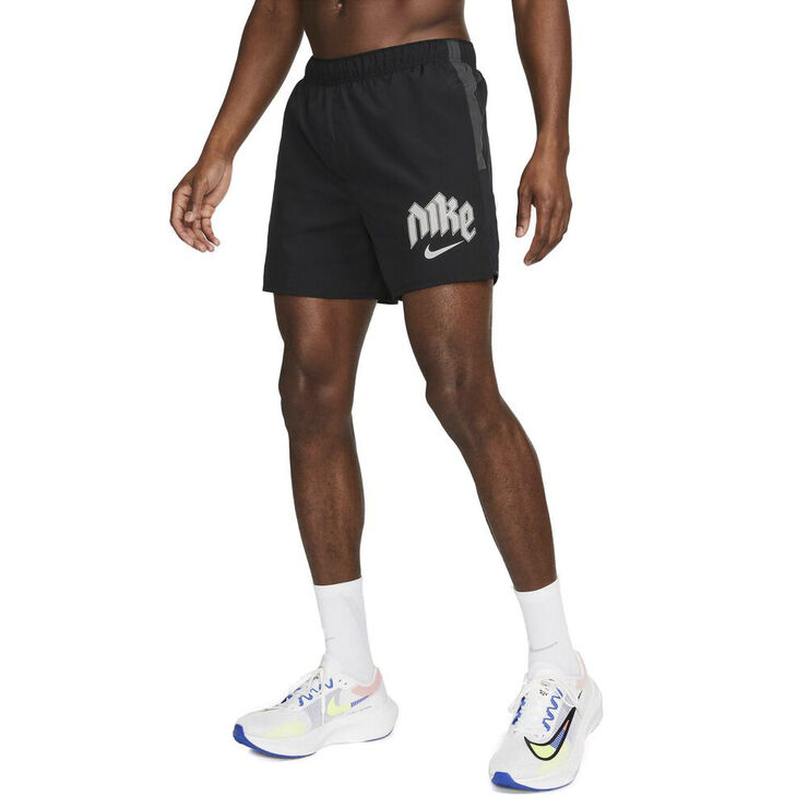 Nike Dri Fit Run Division Challenger 5