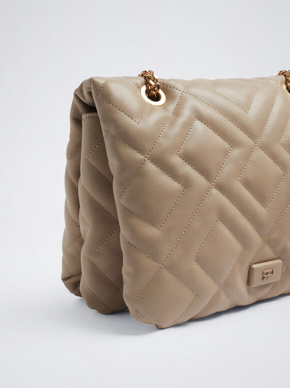 Bolsa de ombro acolchoada com corrente - Marrom