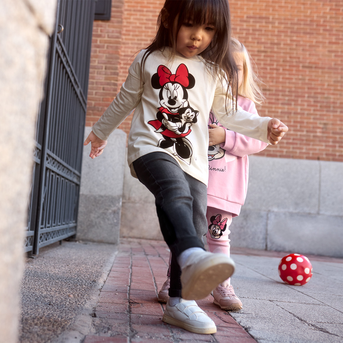 Topolino Minnie Maus Langarmshirt mit großem Print creme
