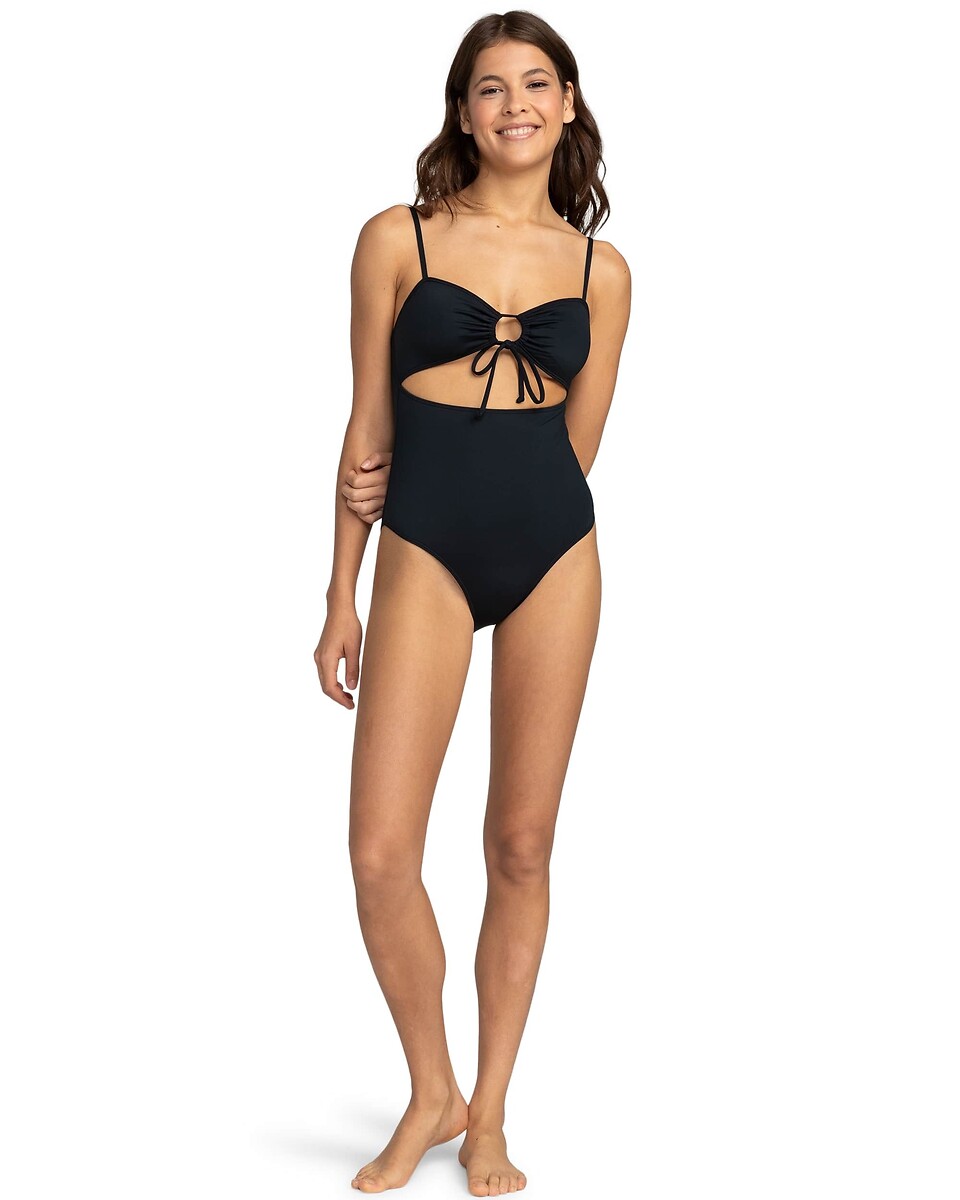 ROXY<br>Clássicos de Maiô para Praia
