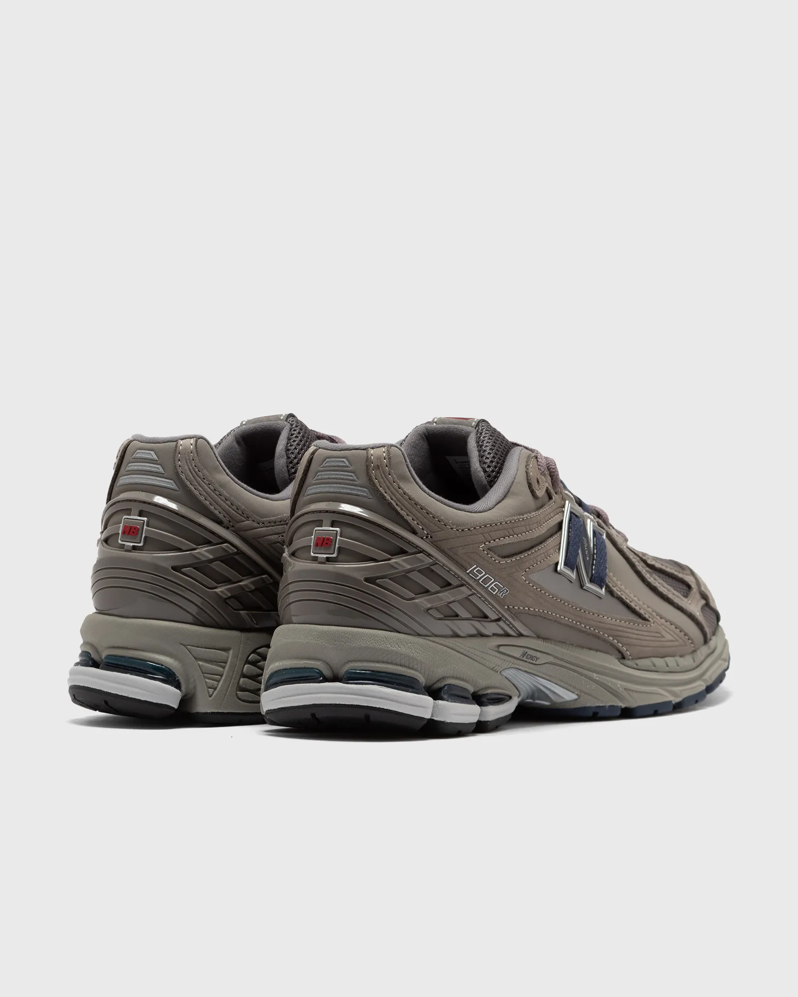 New Balance 1906R