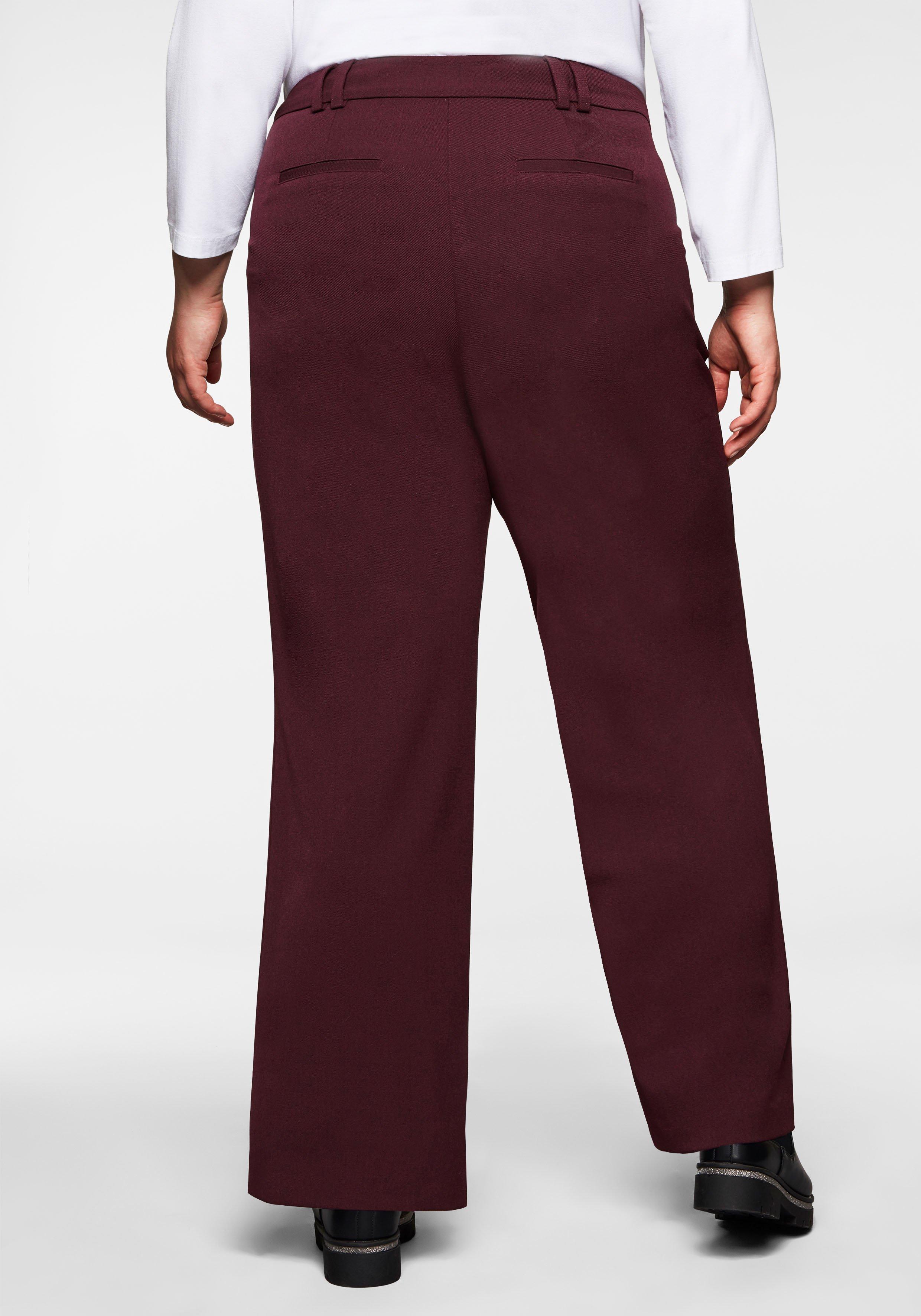 Weite Hose mit asymmetrischem Verschluss