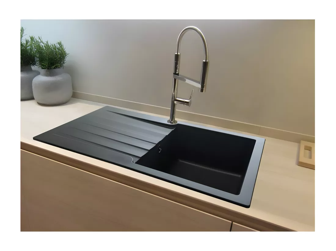 Sierra évier 1 grande cuve 1 égouttoir en résine noir - Essebagno