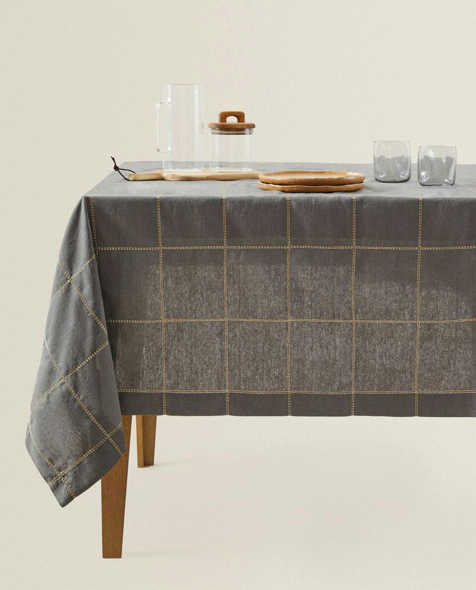 TOALHA DE MESA DE LINHO COM CORRENTE DE NATAL