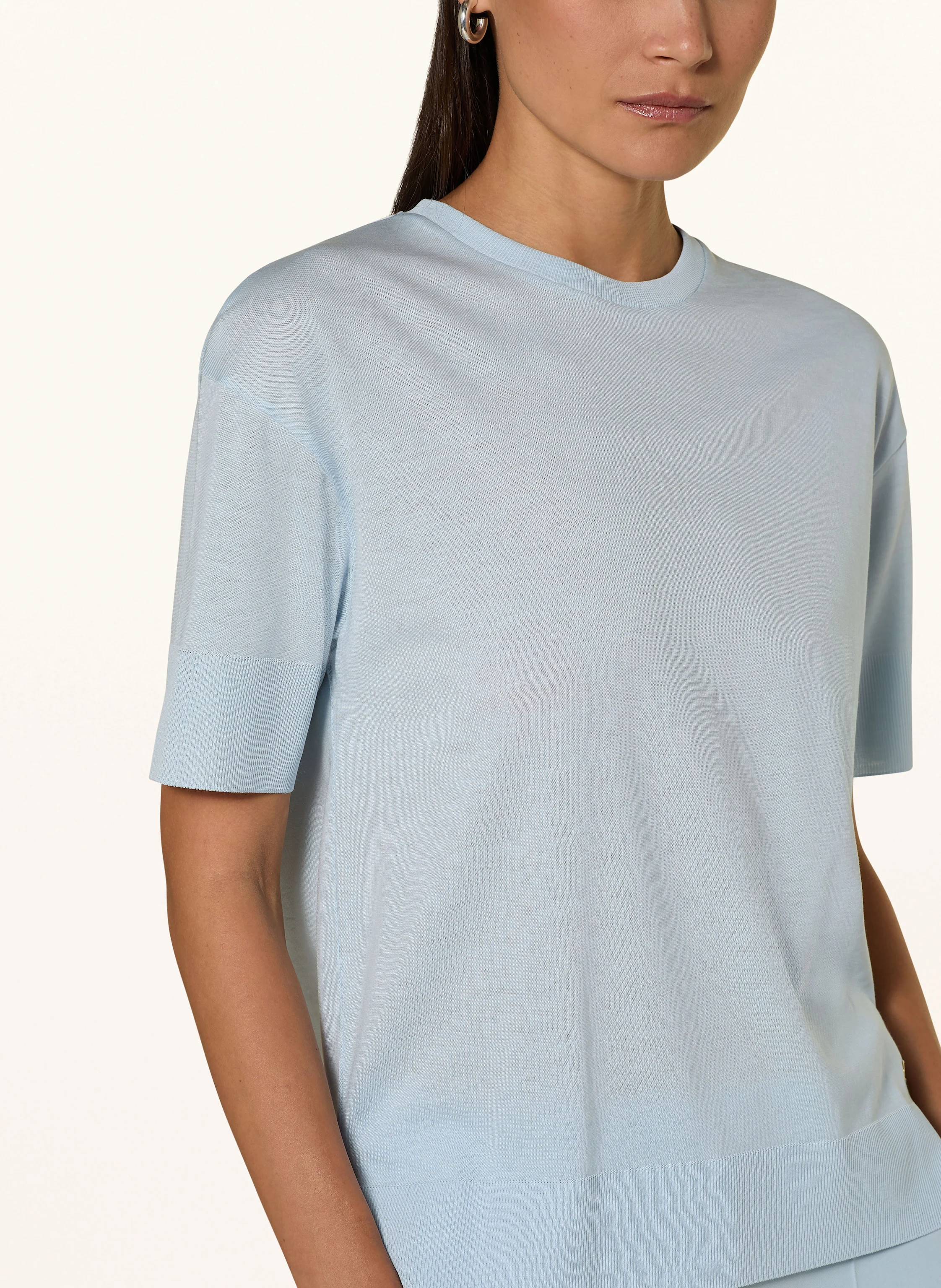 windsor. T-Shirt