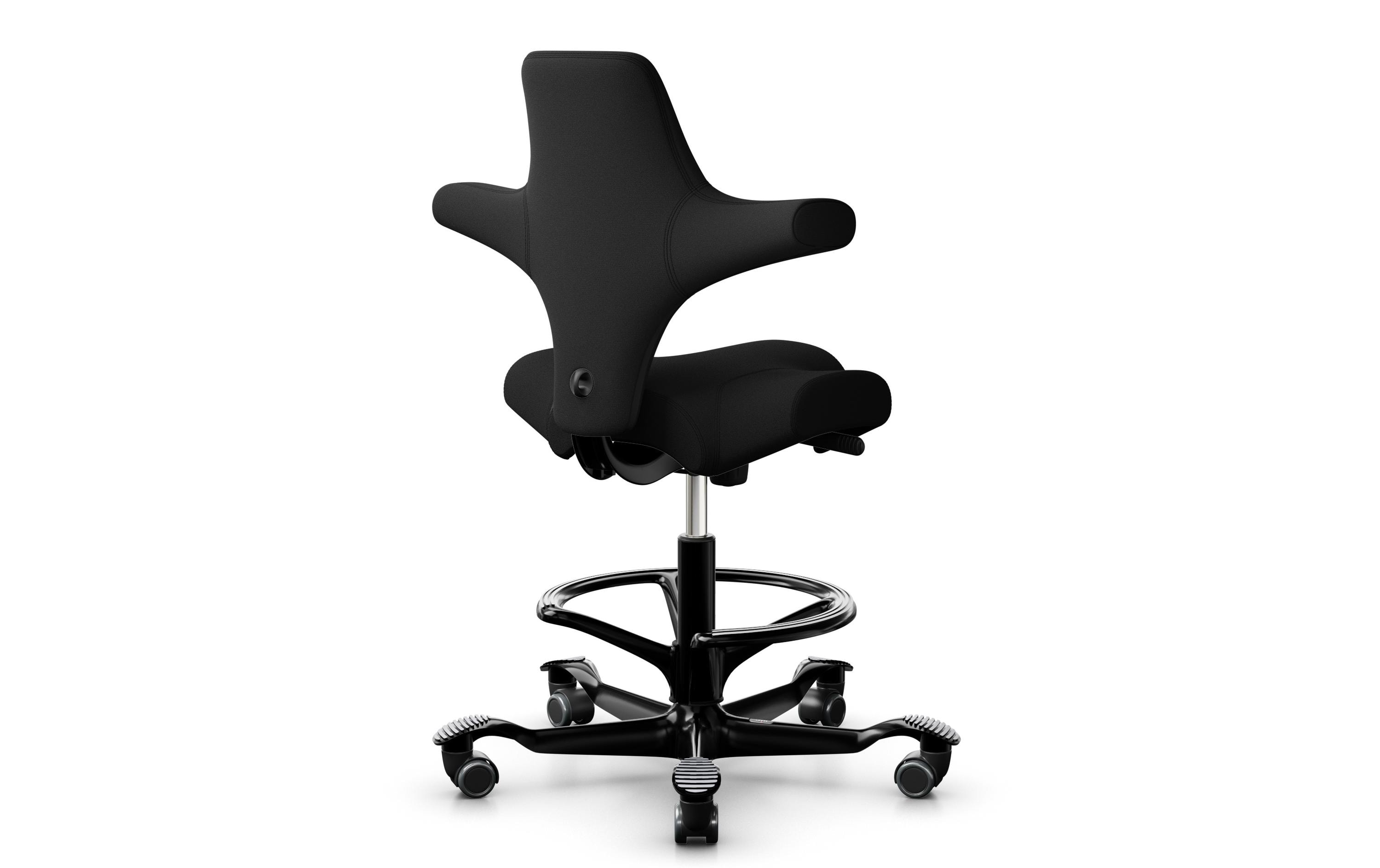 Bürostuhl Capisco 8106 mit Fussring Schwarz<br>Capisco – Der Bürostuhl-Klassiker mit einzigartigem geformten Sattelsitz