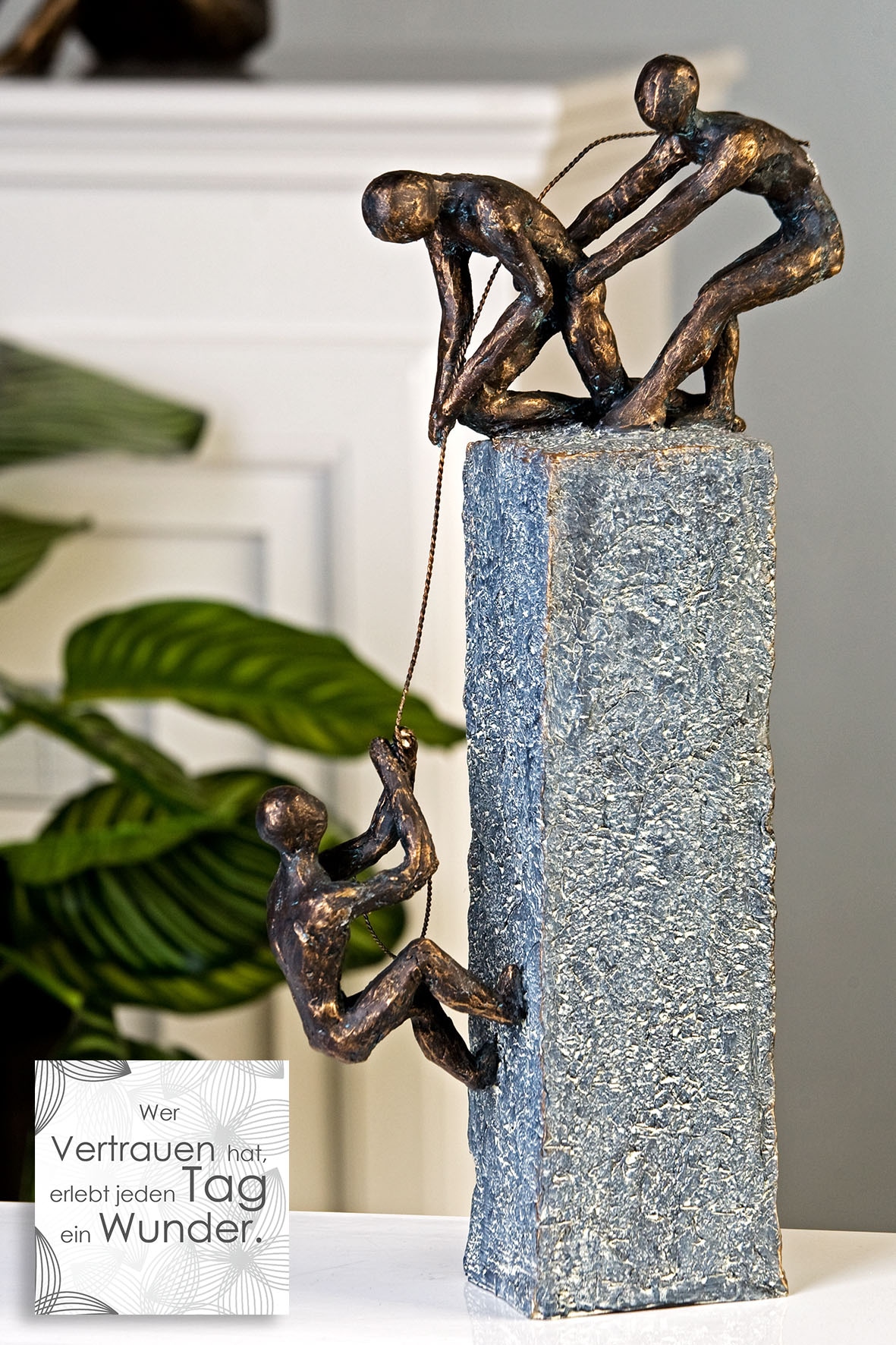 Casablanca by Gilde Dekofigur »Skulptur Assistance« Dekoobjekt, Höhe 43 cm, mit Spruchanhänger, Wohnzimmer
