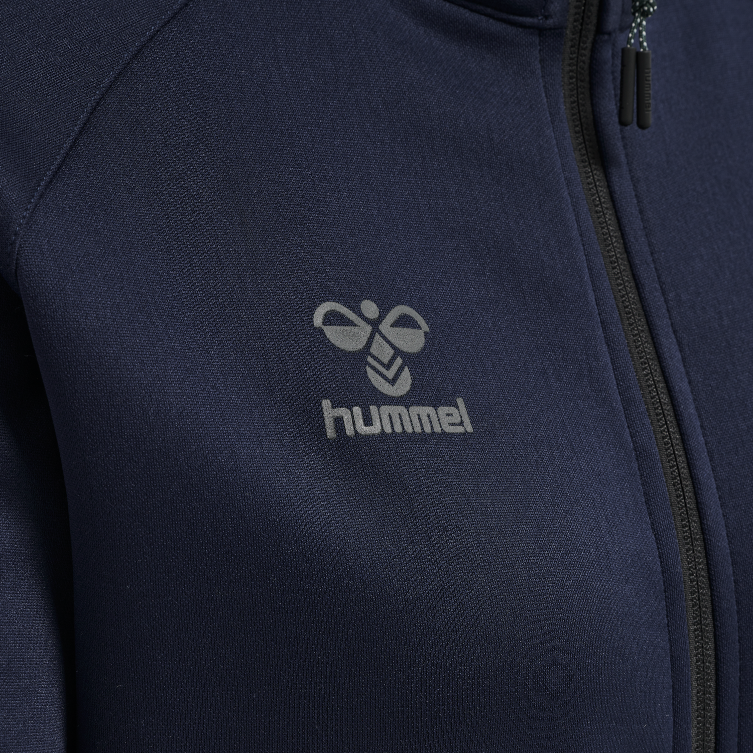 hmlCIMA XK ZIP JACKET WOMAN
