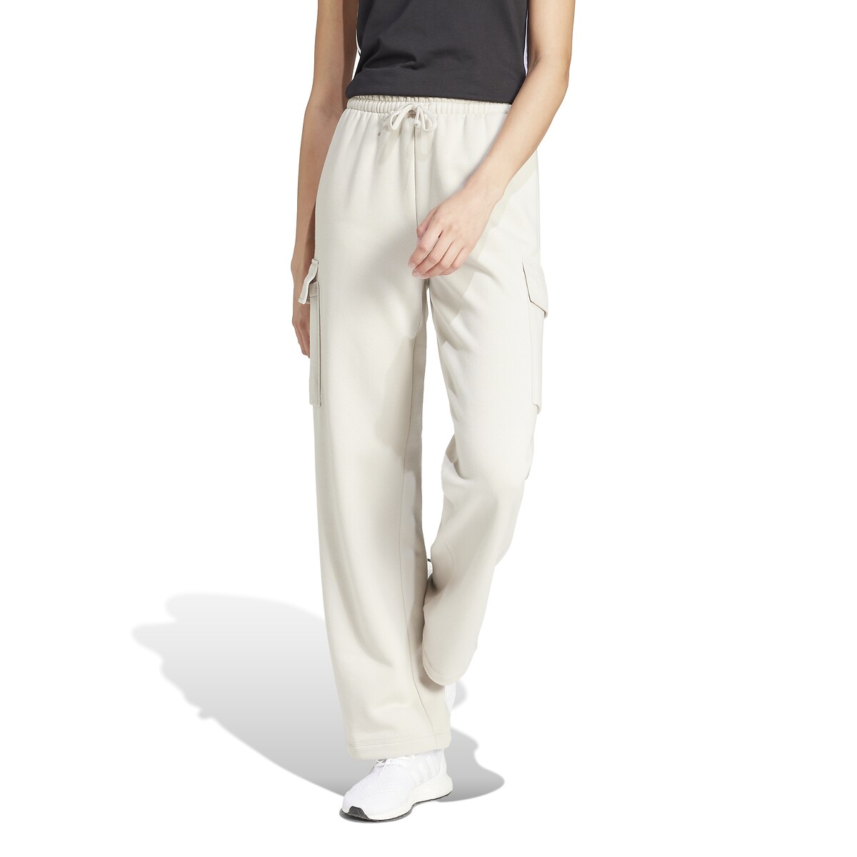 ADIDAS ROUPAS ESPORTIVAS<br>Calça cargo Essentials Linear