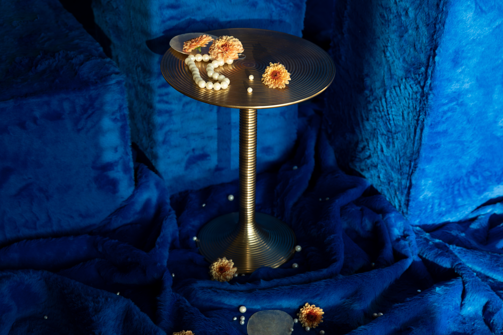 Bold Monkey bijzettafel Hypnotising round Zwart