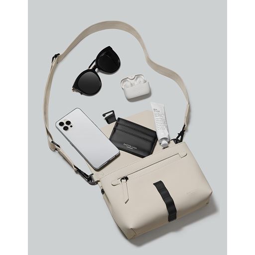Gaston Luga Spläsh Crossbody Taske, Cloud Cream