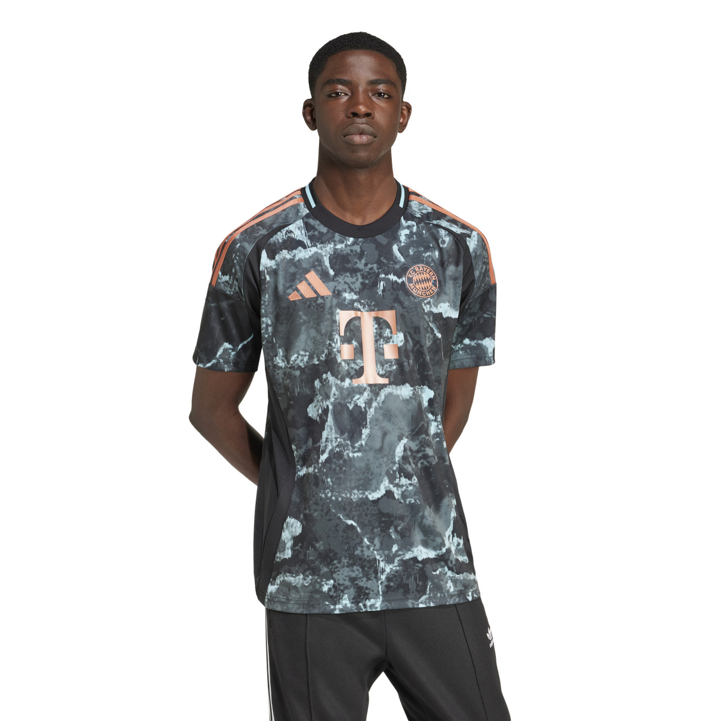 Adidas Bayern München Uitshirt 2024-2025
